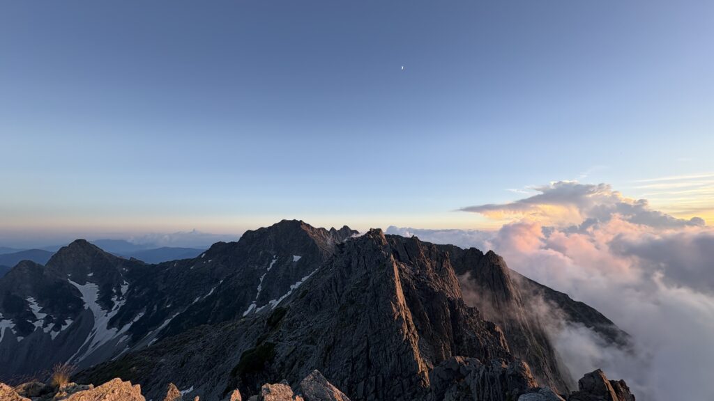 北穂高岳山頂より